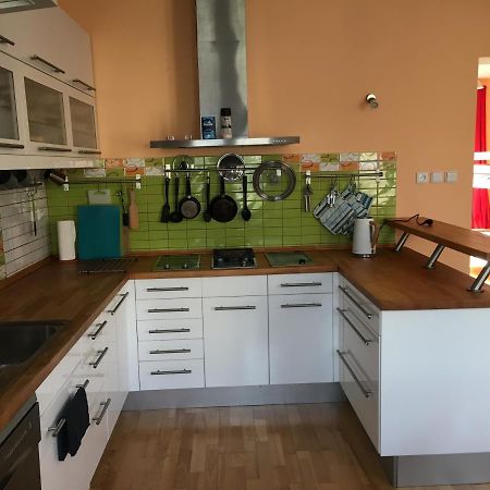 شقة Ubytovani Husova 842 تورنوف المظهر الخارجي الصورة