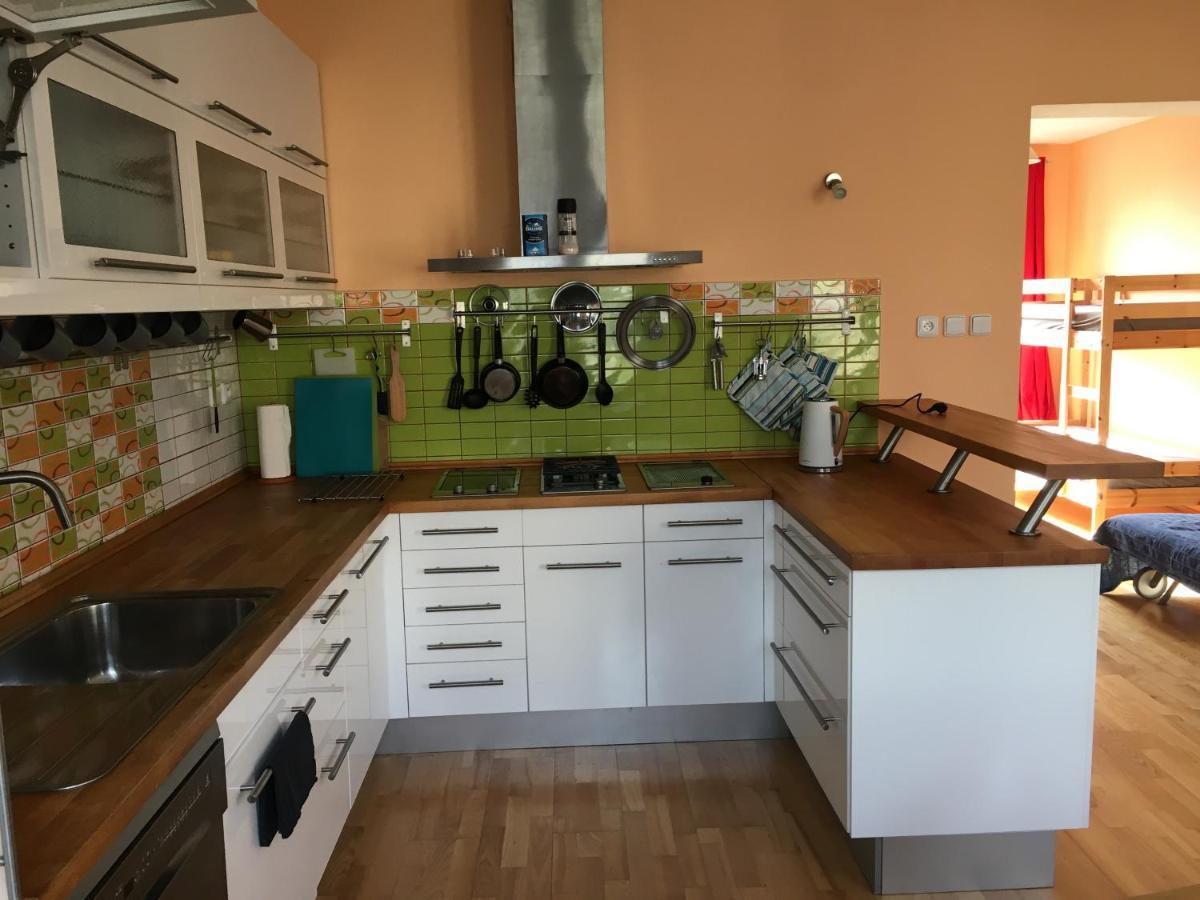 شقة Ubytovani Husova 842 تورنوف المظهر الخارجي الصورة